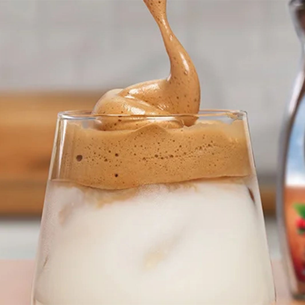 ricetta-dalgona-coffee-come-prepararlo-a-casa-nescaf-it